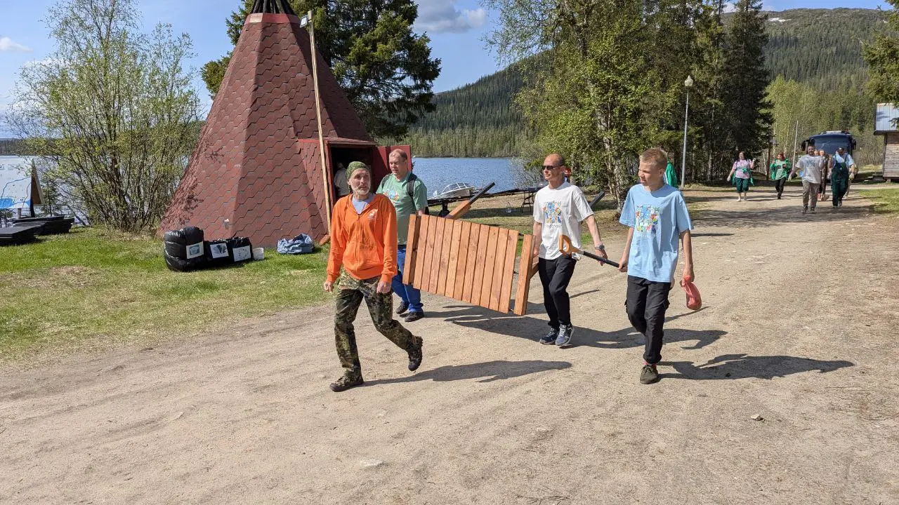 Юбилейный 10-й экомарафон "Понеслось" стартовал в Лапландском заповеднике