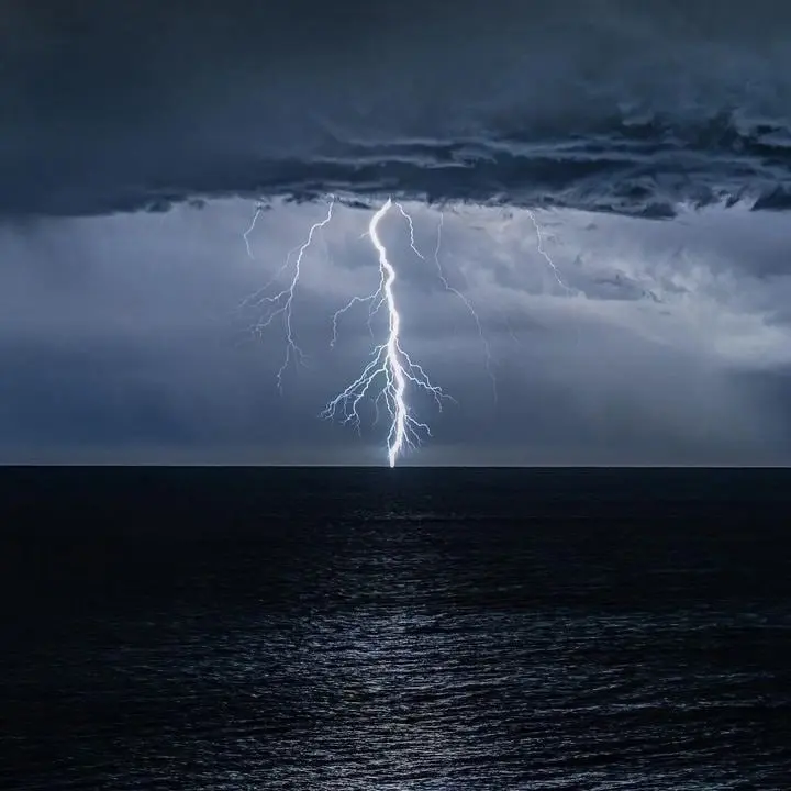 Гроза на Балтике 🌩