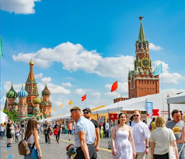 XI книжный фестиваль «Красная площадь»