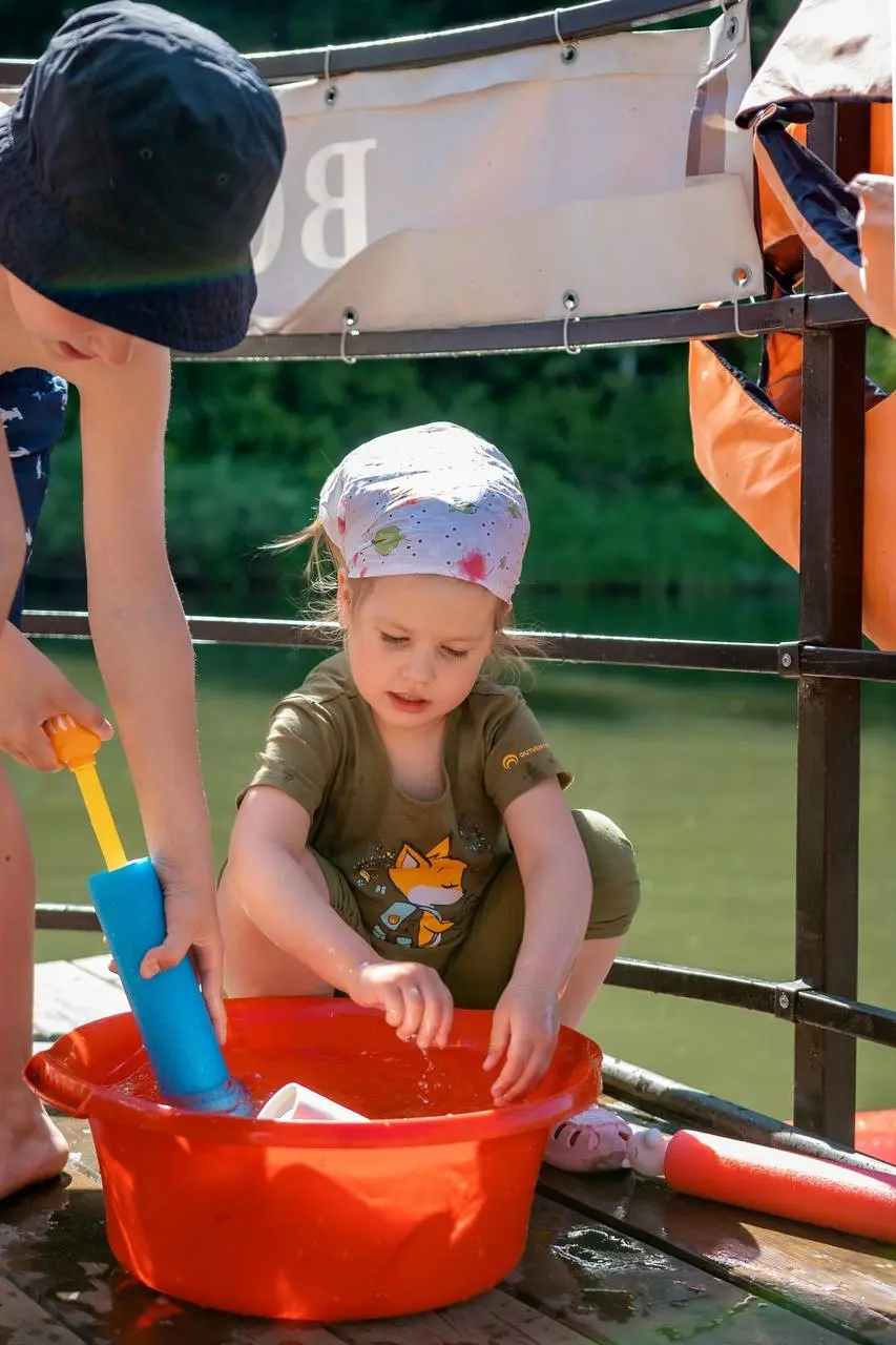 Сплав по Мане на вип-плоту