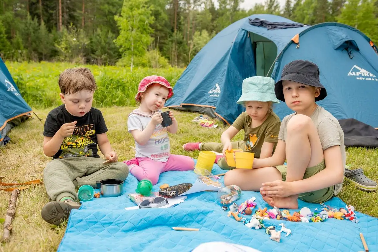 Сплав по Мане на вип-плоту