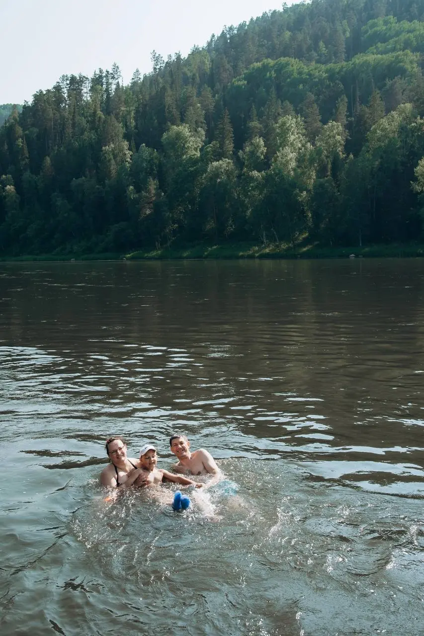 Сплав по Мане на вип-плоту