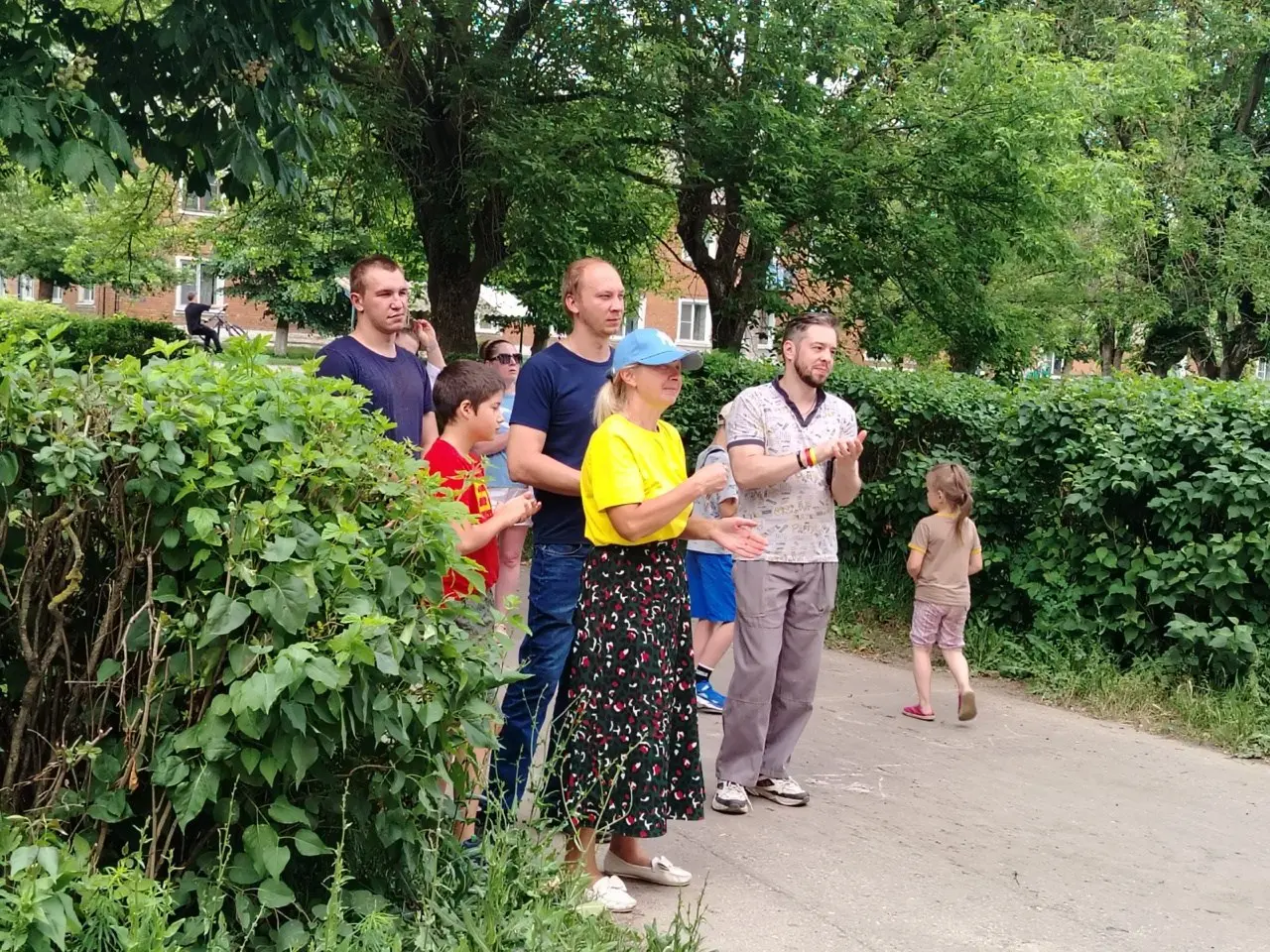 Праздник Троицы: концертная программа в Центре Культуры и Досуга МО Каменецкое