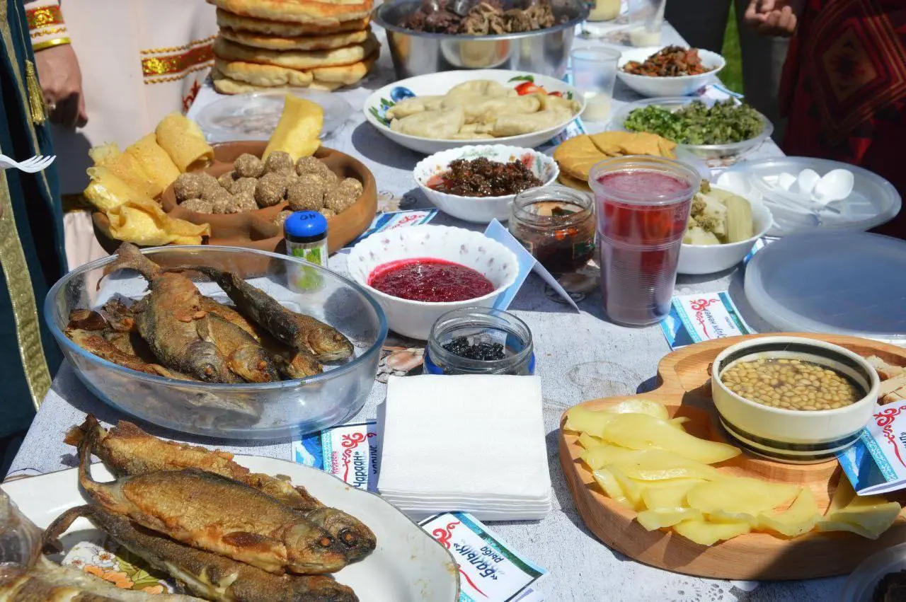 Тюрюк байрам. Праздник кедра