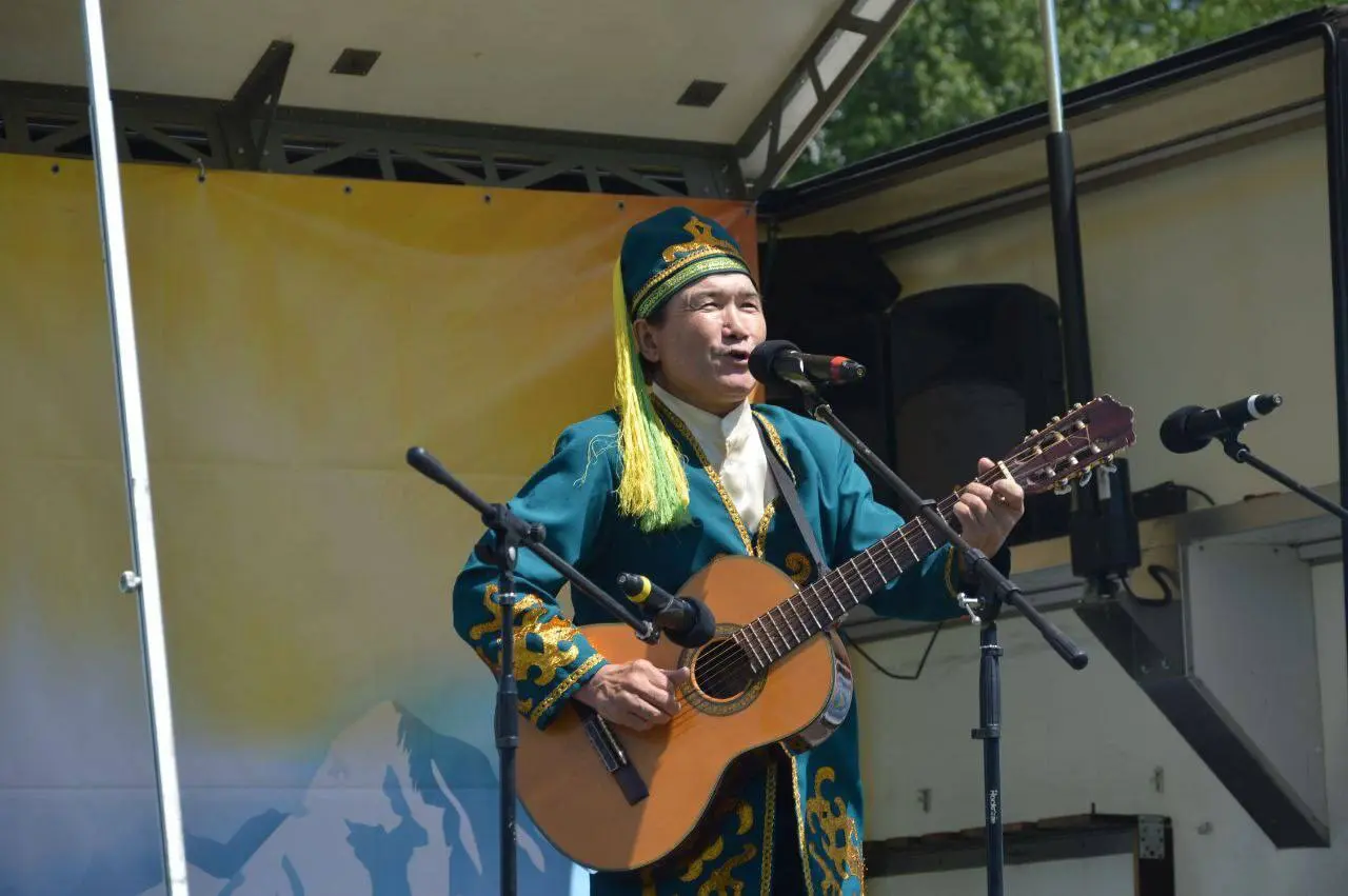 Тюрюк байрам. Праздник кедра