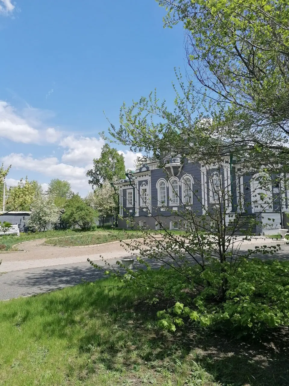 Проверь, описывает ли предоставленный текст мероприятие