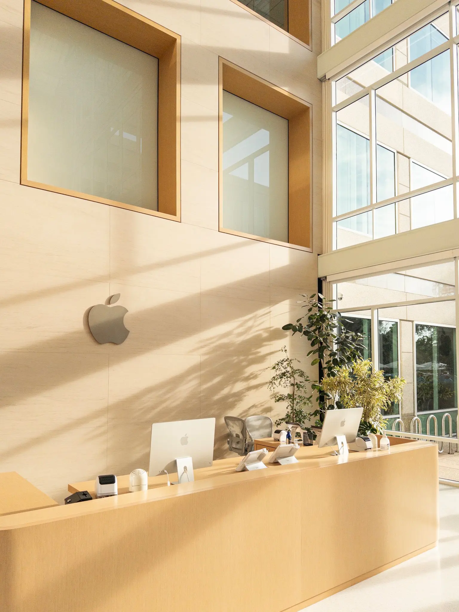 Apple Park прямо сейчас. #WWDC2025