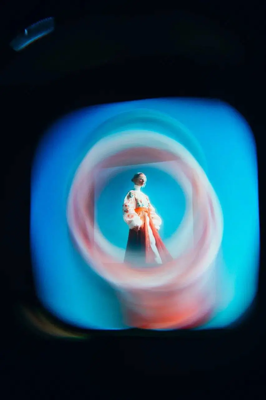 мультимедийная выставка NUR NOW