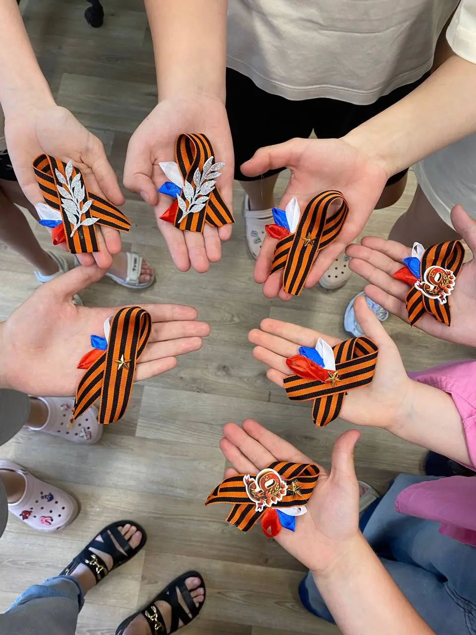 Мастер-класс. Брошь «Лента героя»