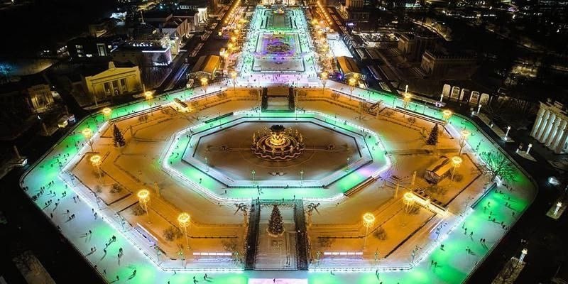 Самый большой каток столицы