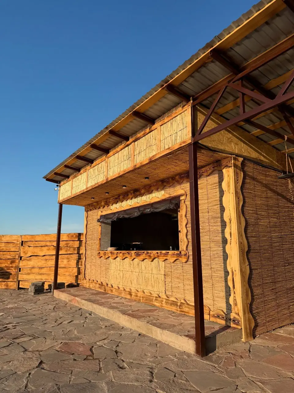 Открытый бассейн и парилка в Теньговке Ethno