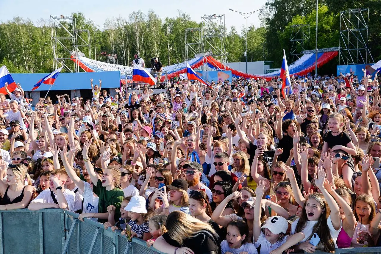 День России и фестиваль «Блогеры России»