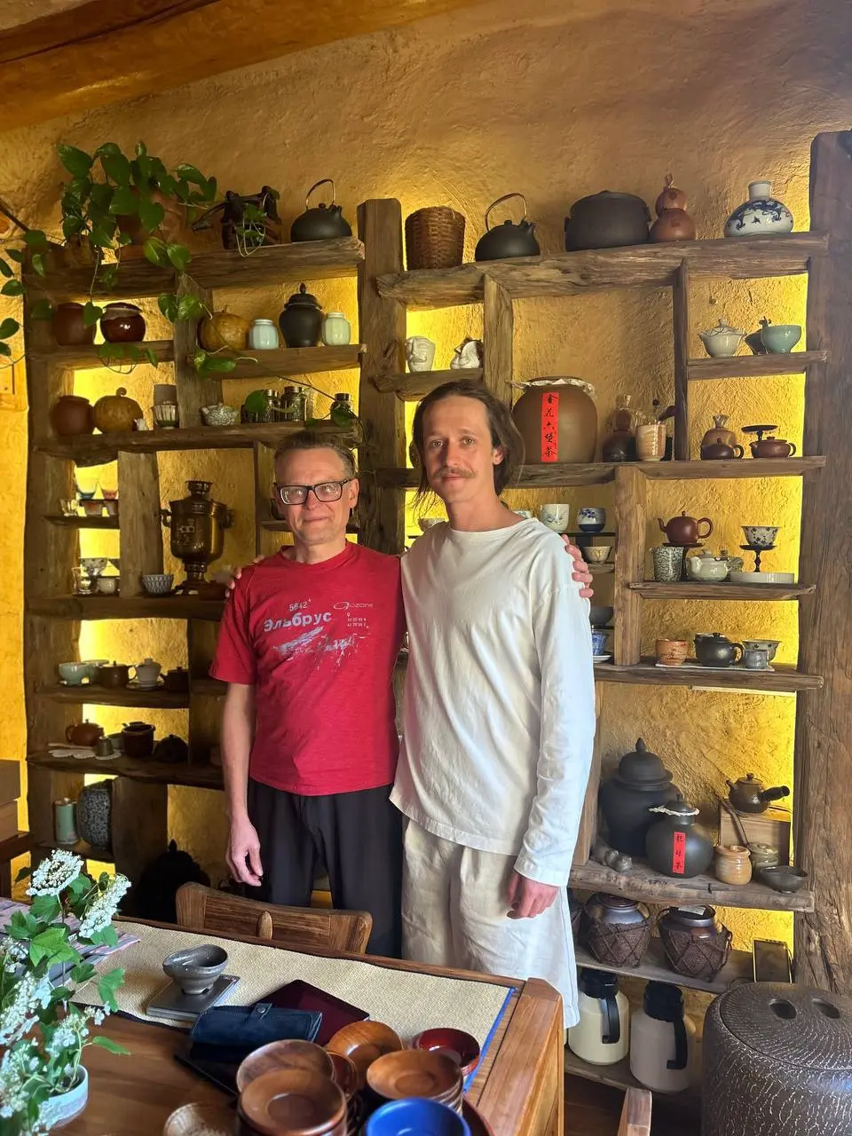 Собрание клуба вдумчивых чаепитий: дегустация шэнпуэра 2025 года