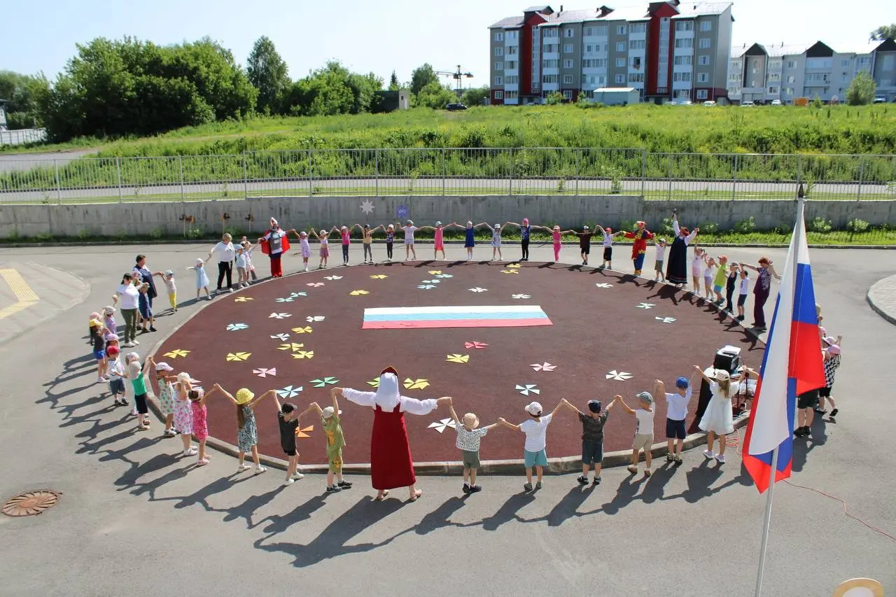 День России в "Родничке" – праздник души и сердца!