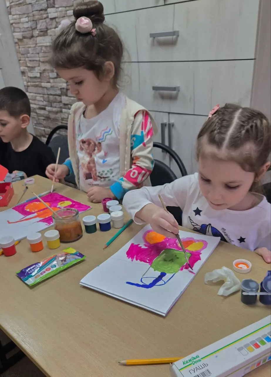 Летний курс творчества "Экономико-лингвистическая школа"