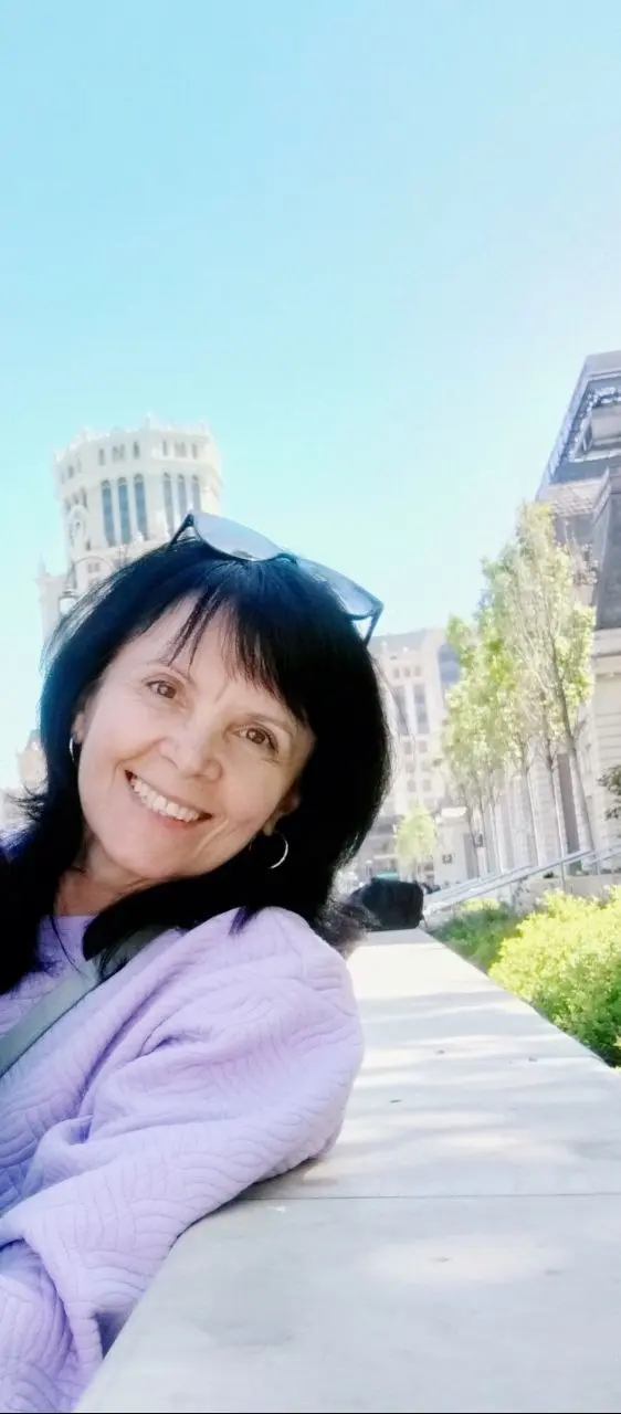 Танцевальный мероприятие на площадке "Зарядка" в парке Динамо