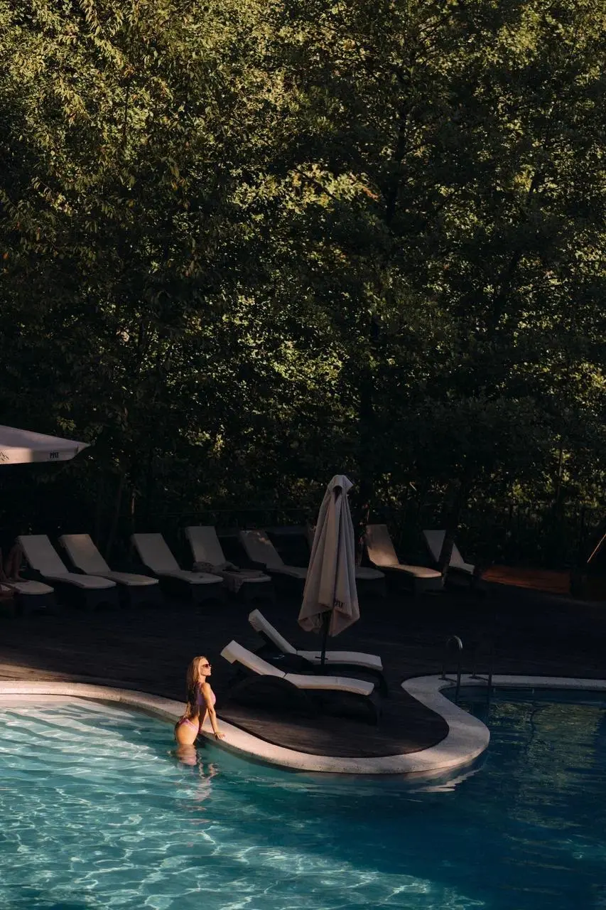 открытие сезона вечеринок в Pine River Beach Club