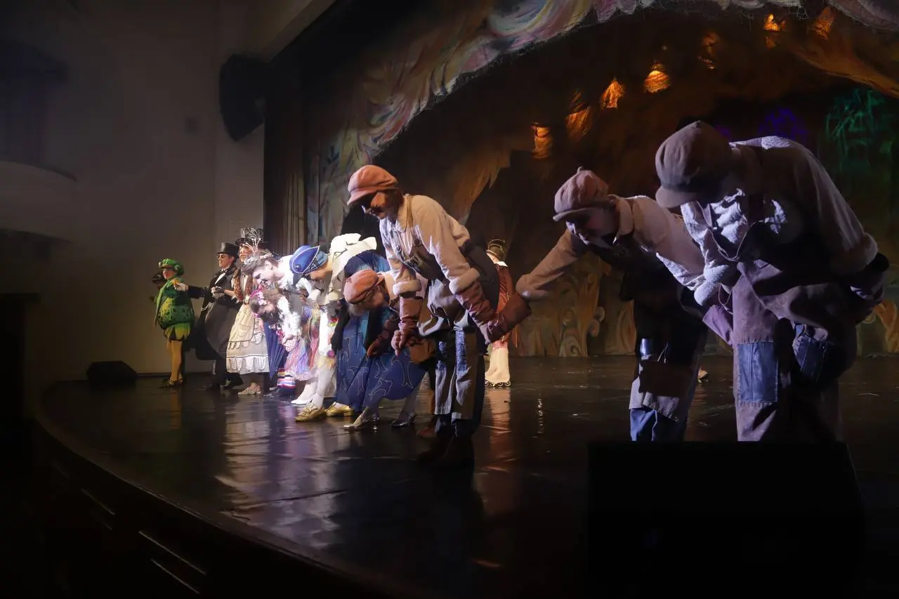 Дюймовочка, или чудесный полет