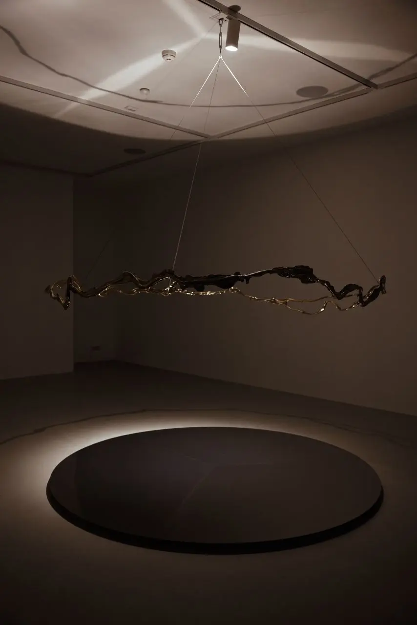 Выставка «Над Водой» Дениса Патракеева