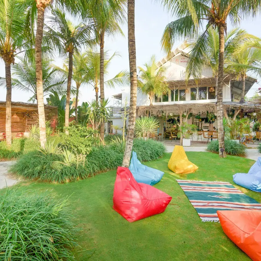 Пятница 13-е: день, когда свет подружится с тенью!