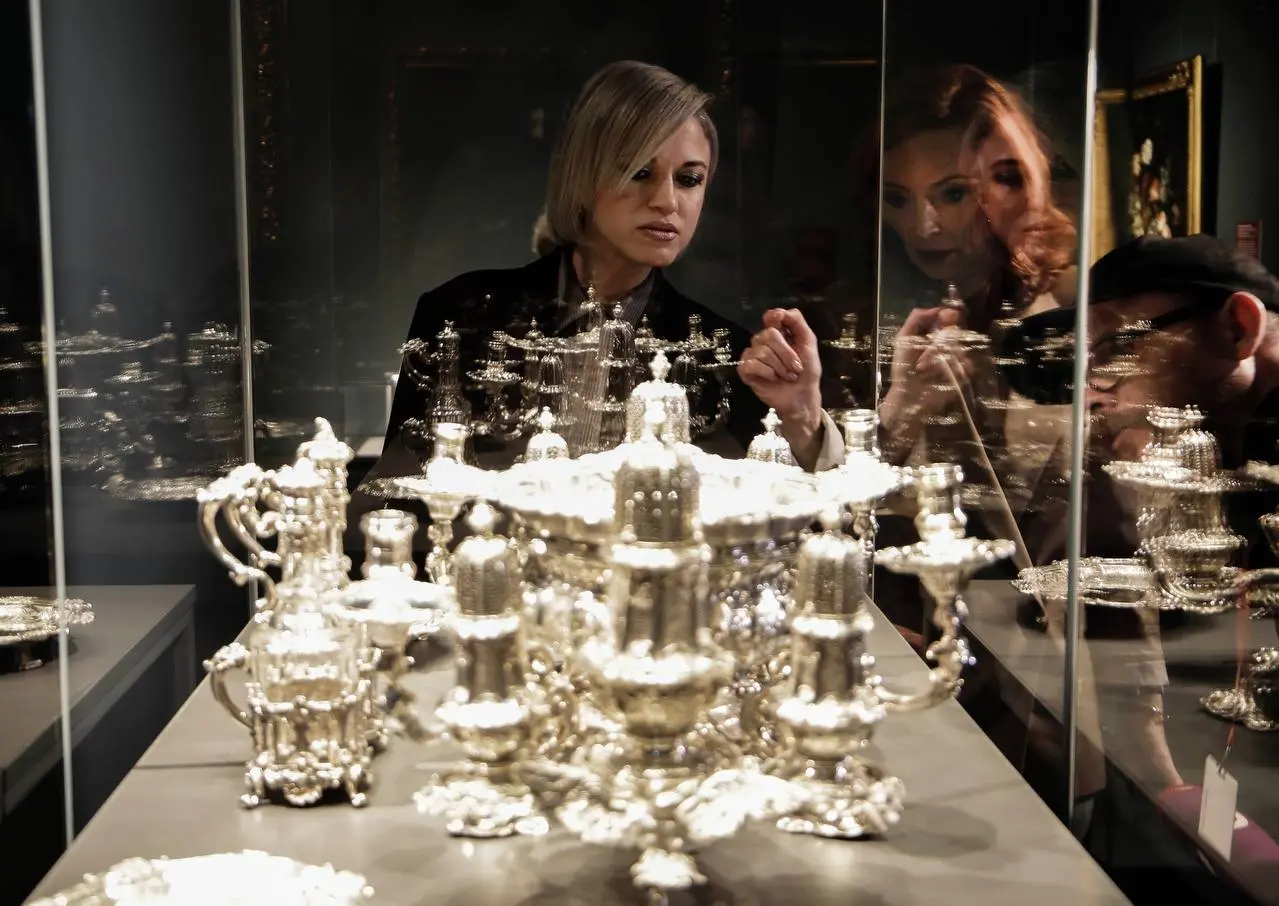 Последняя возможность увидеть шедевры западноевропейского художественного серебра XVI-XX вв. в Приморской картинной галерее