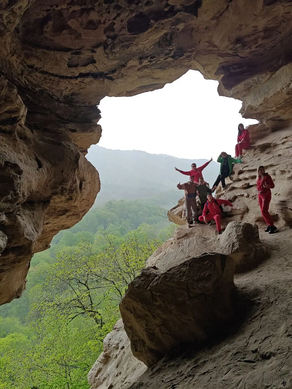 Экскурсия по маршрутам в Домбае