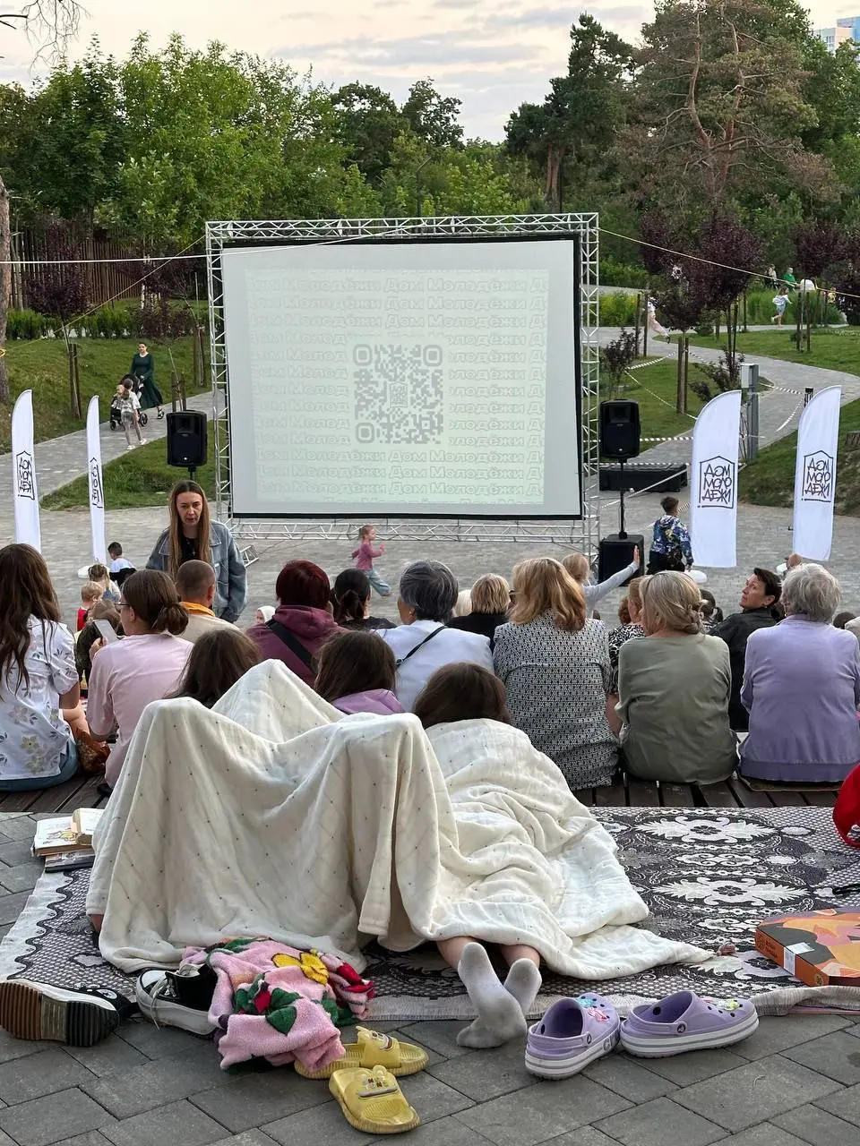 Кино нашего двора: показ фильма «Каруза»