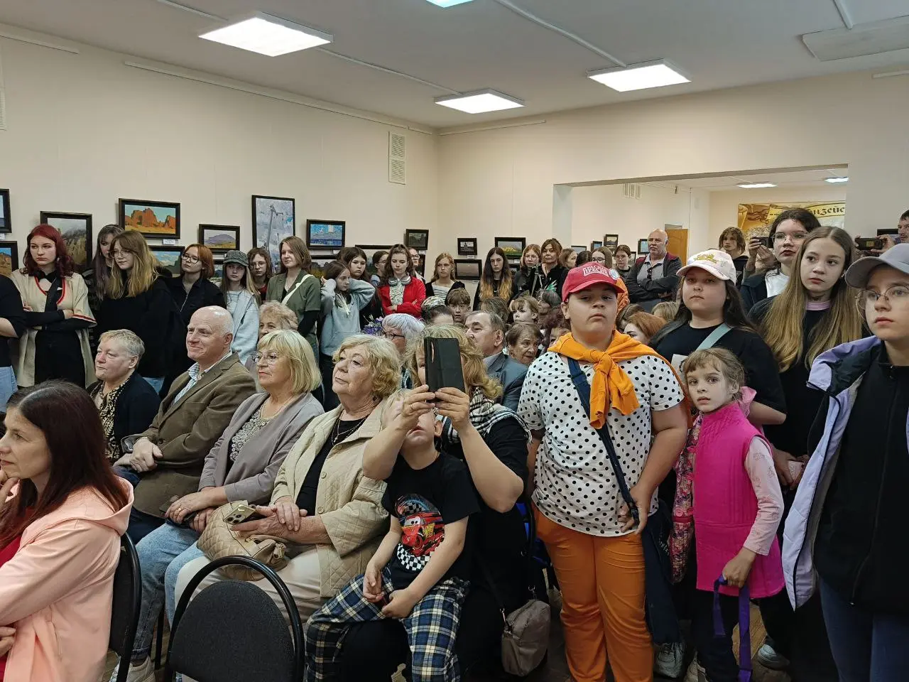 выставка Максима Титова "45-километр"