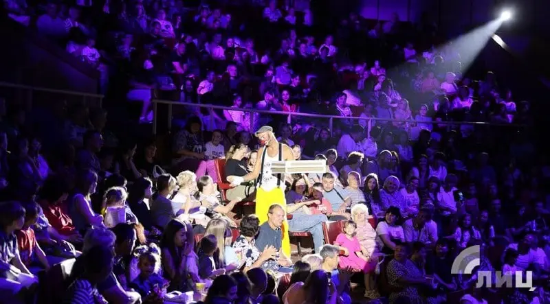 Итальянский цирк: слоны и тигры в Луганском цирке (7 июня - 13 июля 2025)