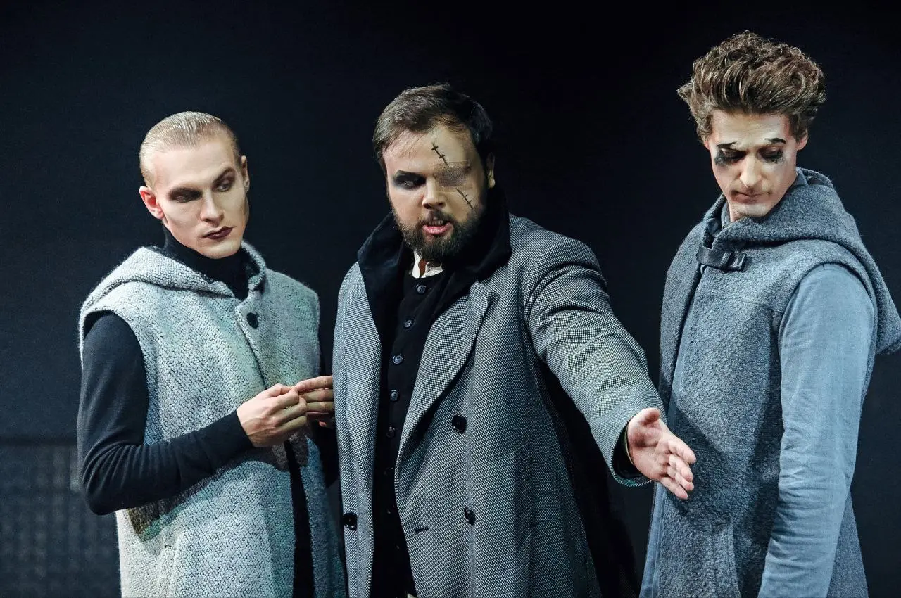 Приезд на гастроли театра имени Вахтангова в Омске