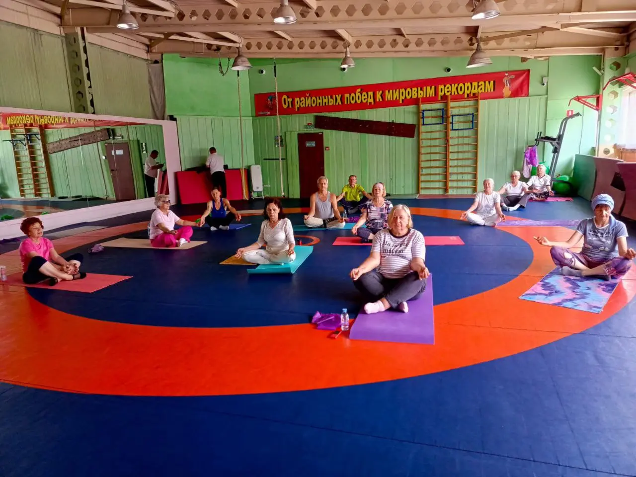 Активное долголетие: физкульт привет!