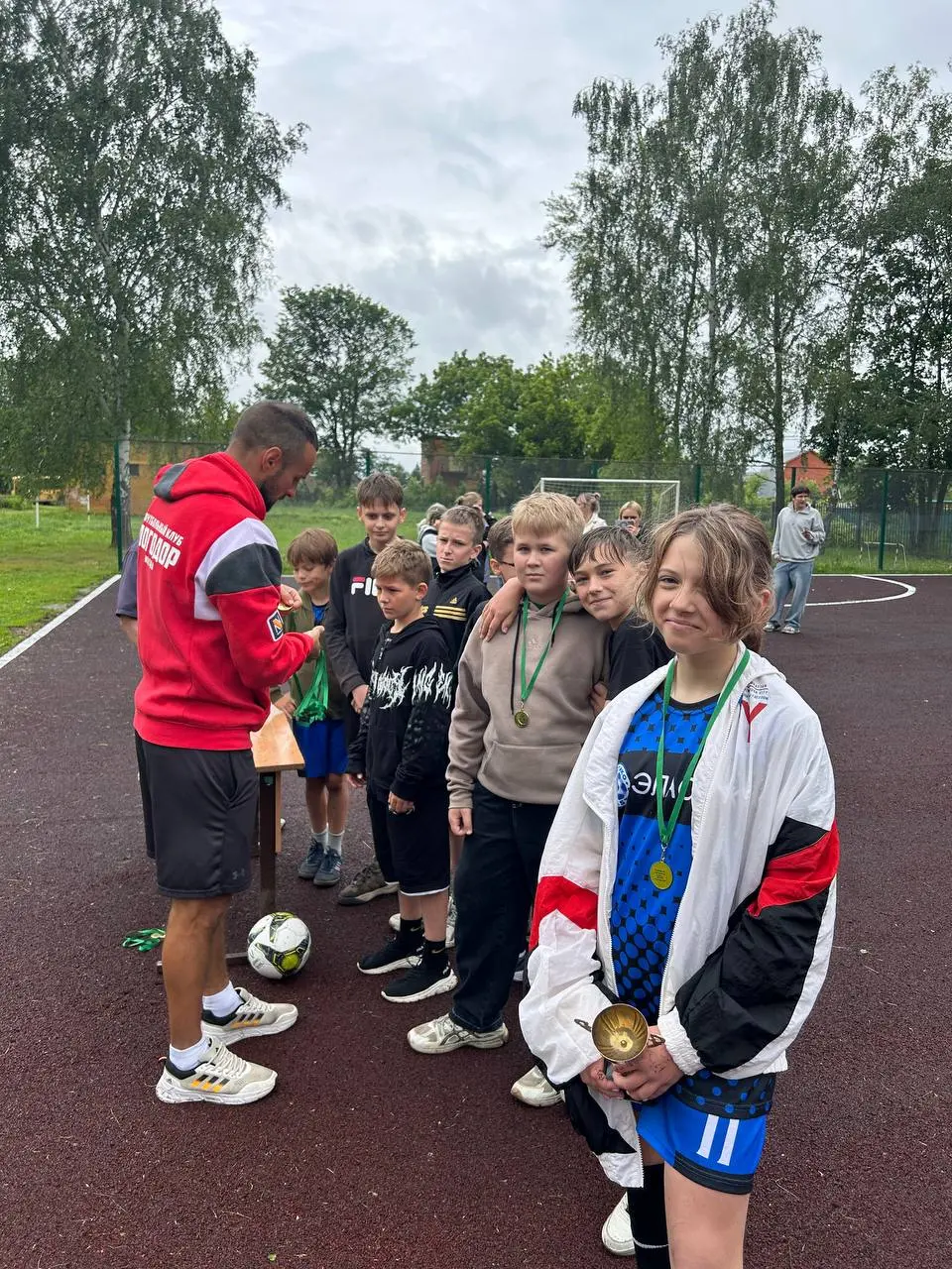 Награждение наших футболистов