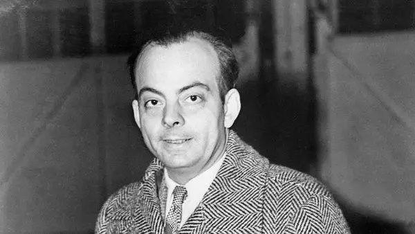 Литературный час "Большой человек с маленькой планеты"