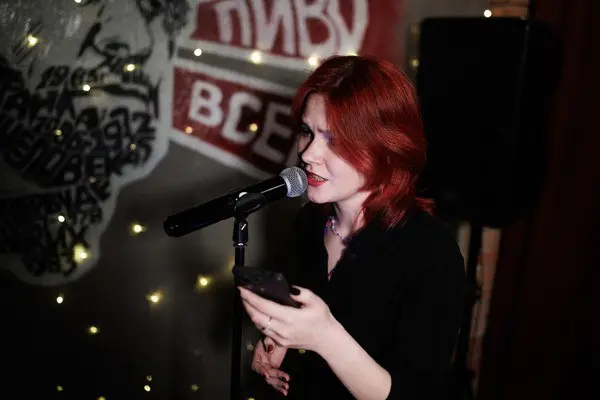 Поэтический открытый микрофон