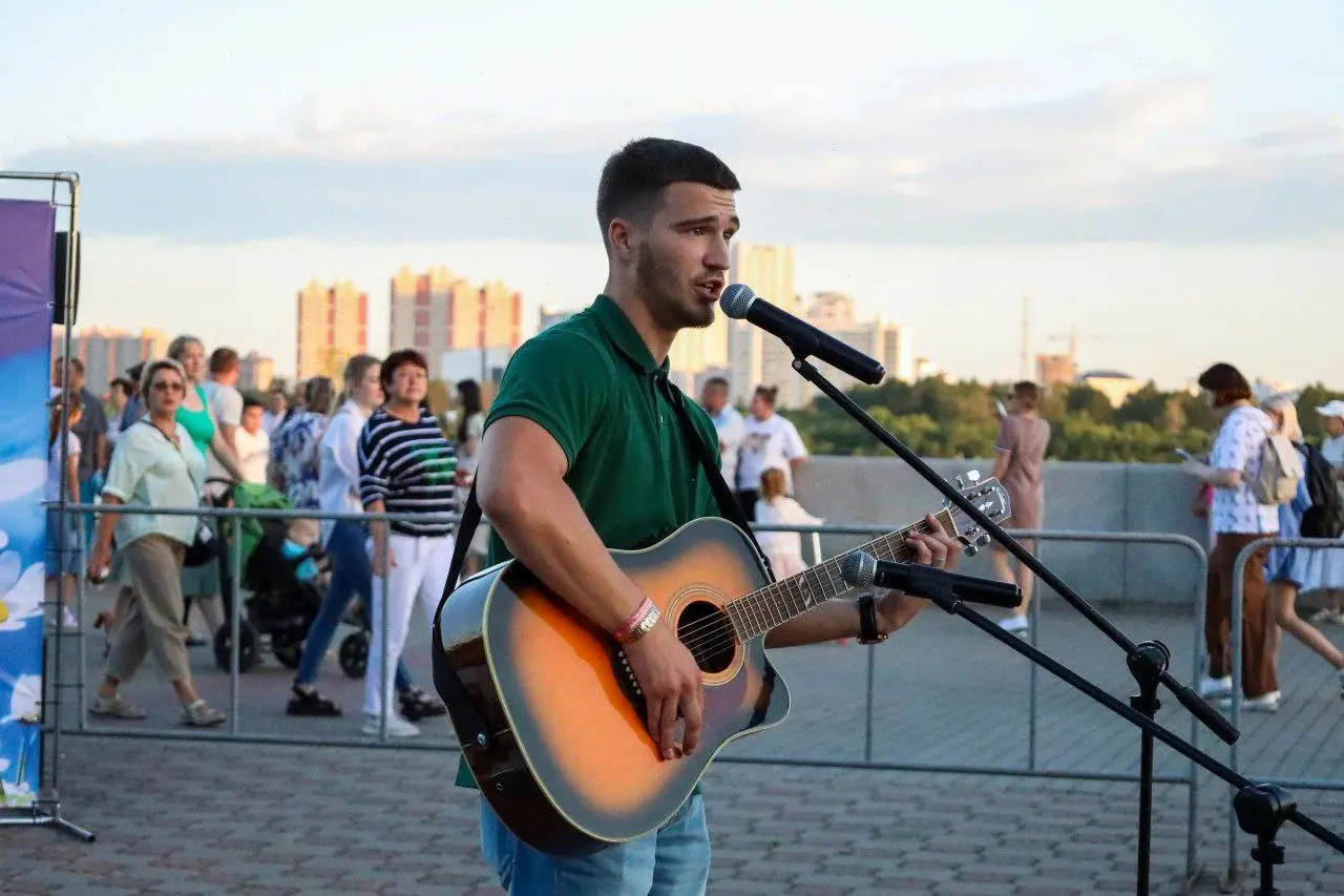 Культурный город на набережной