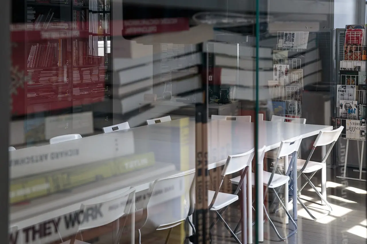 Творческая встреча с Дмитрием Харшаком «Спроецированные/спроектированные истории»