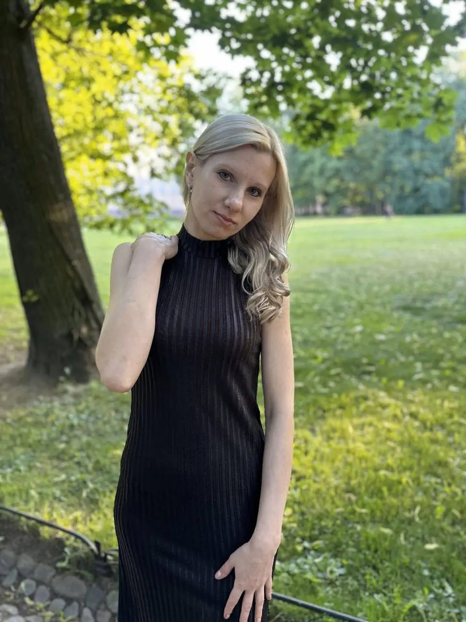 Прогулка, посвящённое