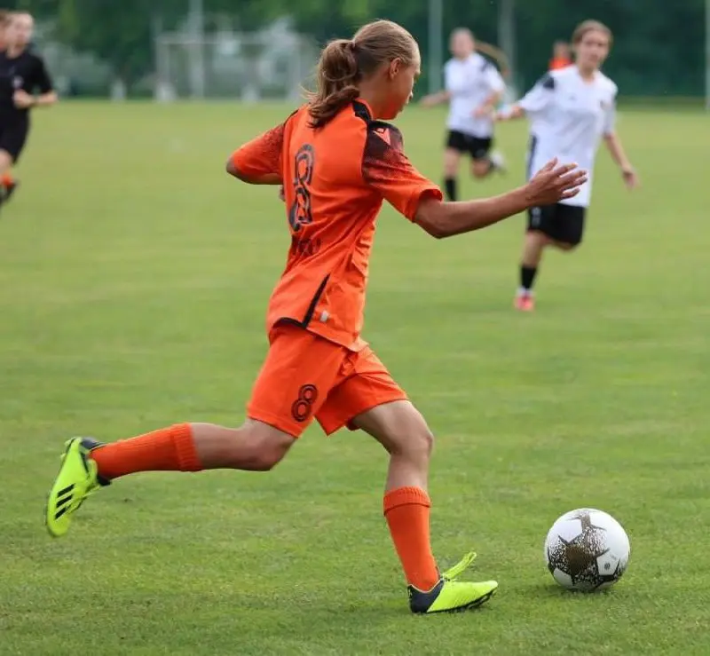 Тираспольские футболистки – серебряные призеры Кубка Молодежной лиги