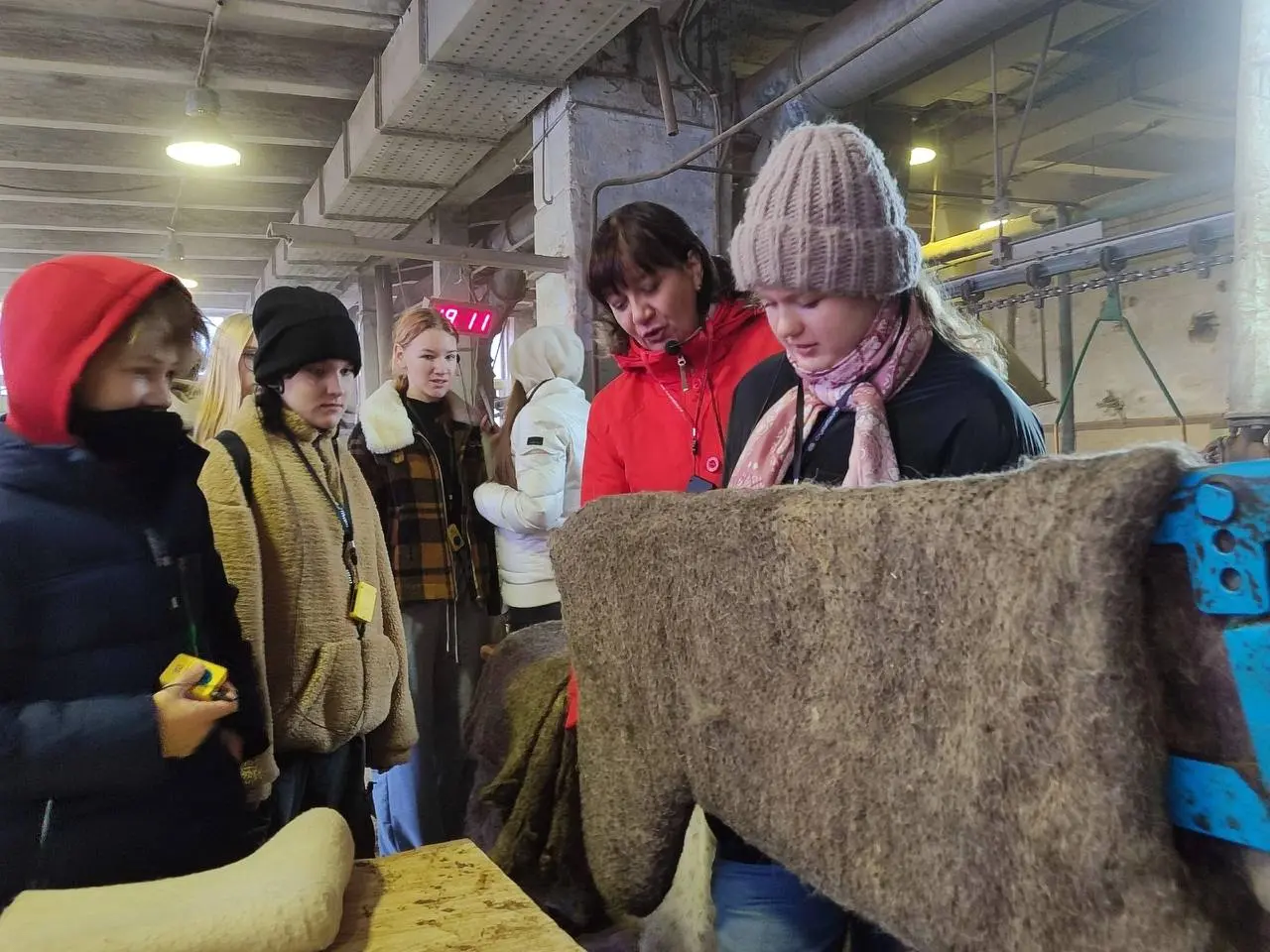 Экскурсия по фабрике валенок + мастер-класс 'Валенок желания' (сборная)
