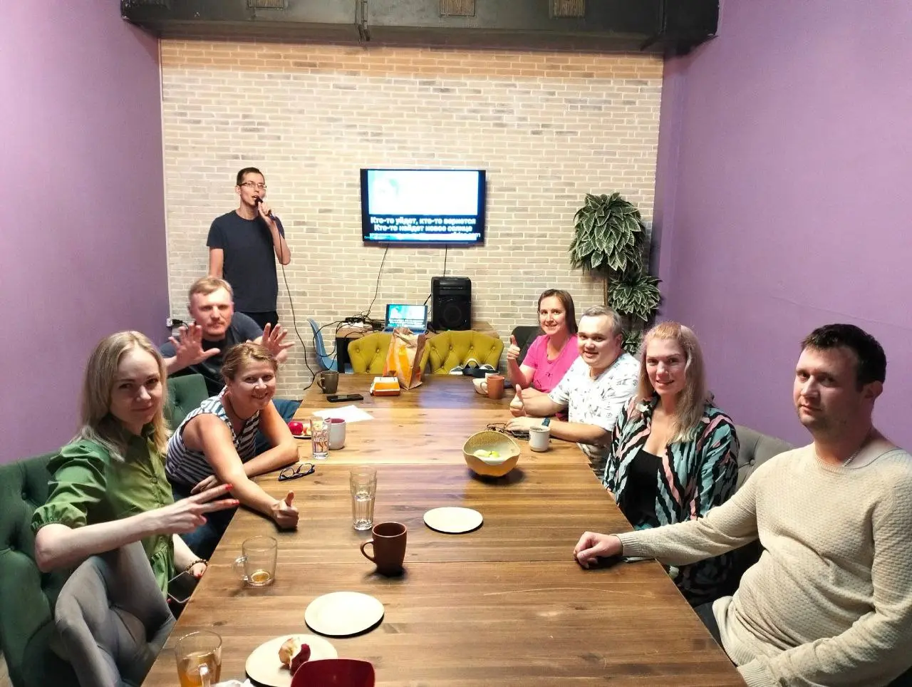 Песни группы 'Король и шут' и встречи настологитарника