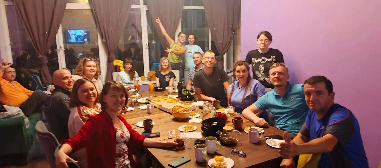 Песни группы 'Король и шут' и встречи настологитарника