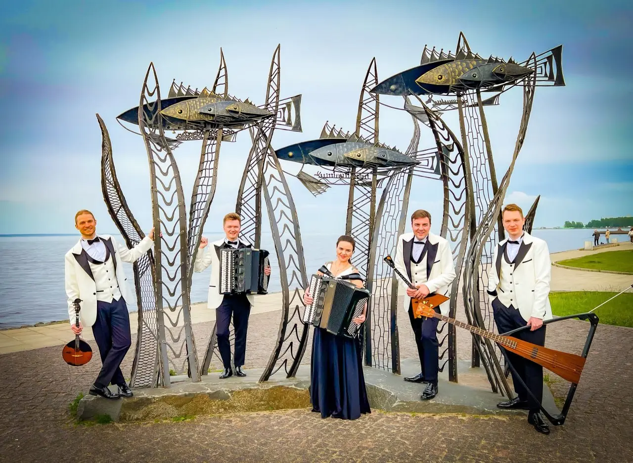 Концерт ансамбля «Эссе-квинтет» и танцевальный вечер