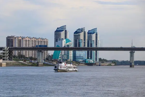 Теплоходные экскурсии по Оби