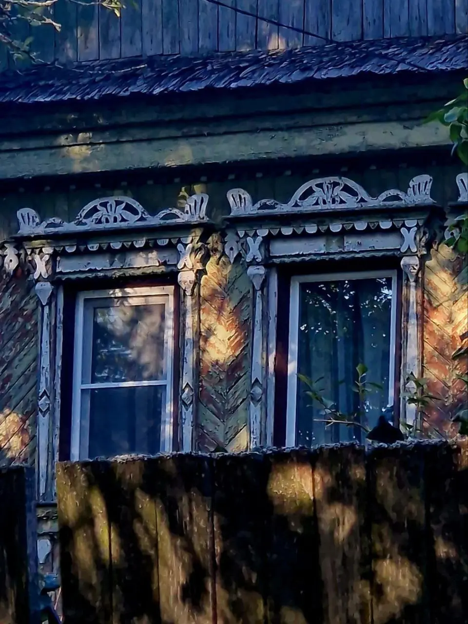 вечерний ПОХОД  С ФОНАРИКАМИ по заброшенной ж/д