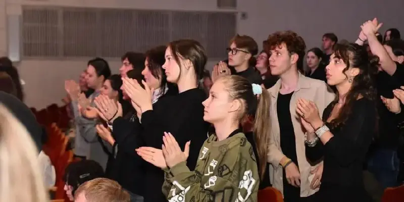 Киноконцерт «Время не властно над памятью»