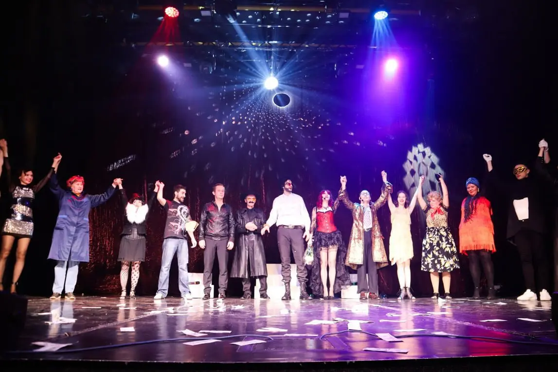 Пародийное представление «Варьете» — класс-концерт театра-студии «Профили»