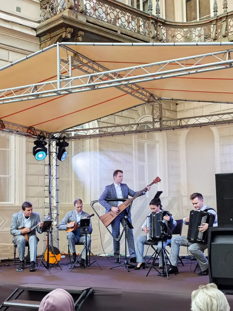 Концерт ансамбля «Эссе-квинтет» в Румянцевском саду и танцевальный вечер