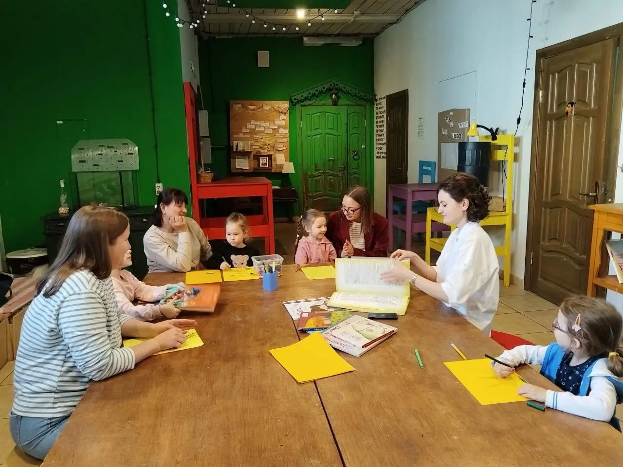 Музей для детей «Зеленка» - встреча "Клуб семейного чтения"