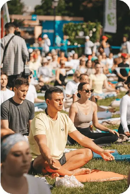 Международный день йоги в Москве: масштабный праздник в Царицыно