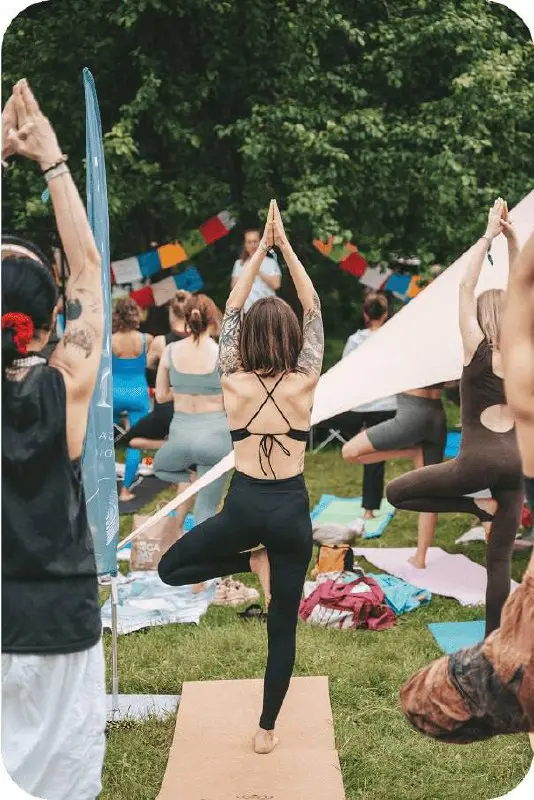 Международный день йоги в Москве: масштабный праздник в Царицыно